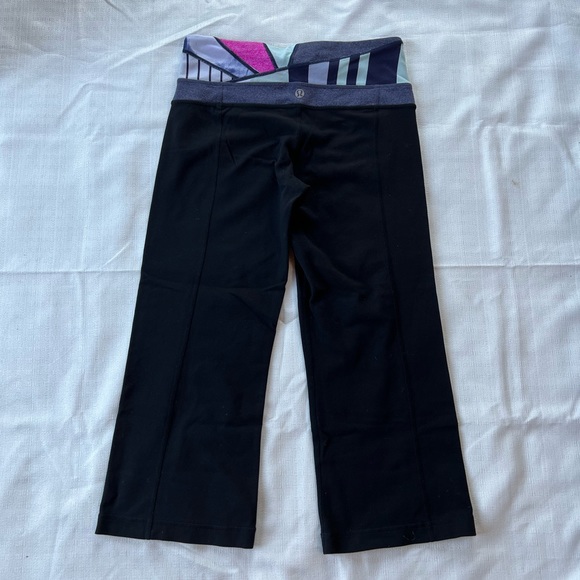 Lululemon Athletica Groove Yoga Pants size 4 - Picture 3 of 8
